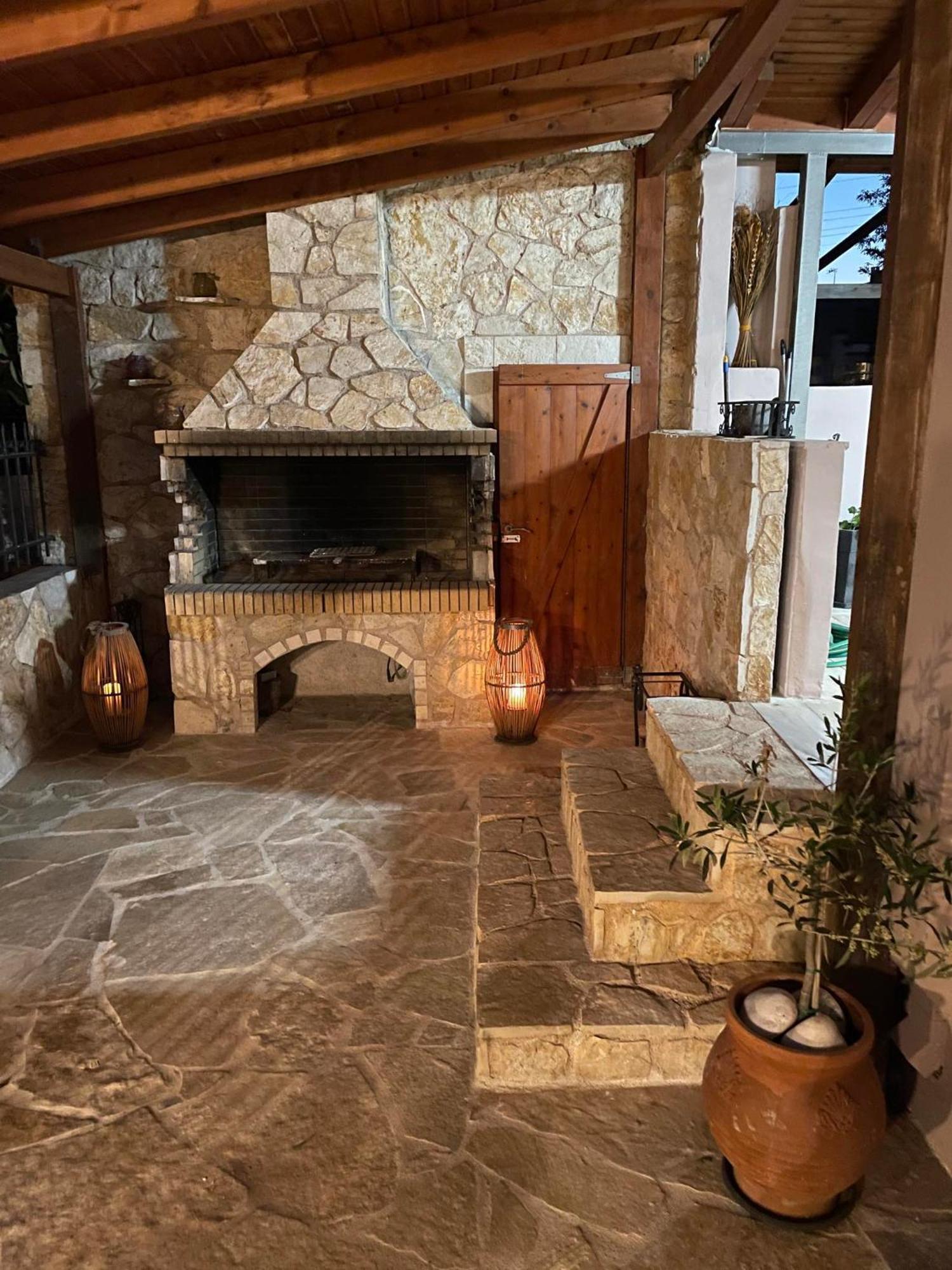 דירות ארטמידה Lithos House מראה חיצוני תמונה